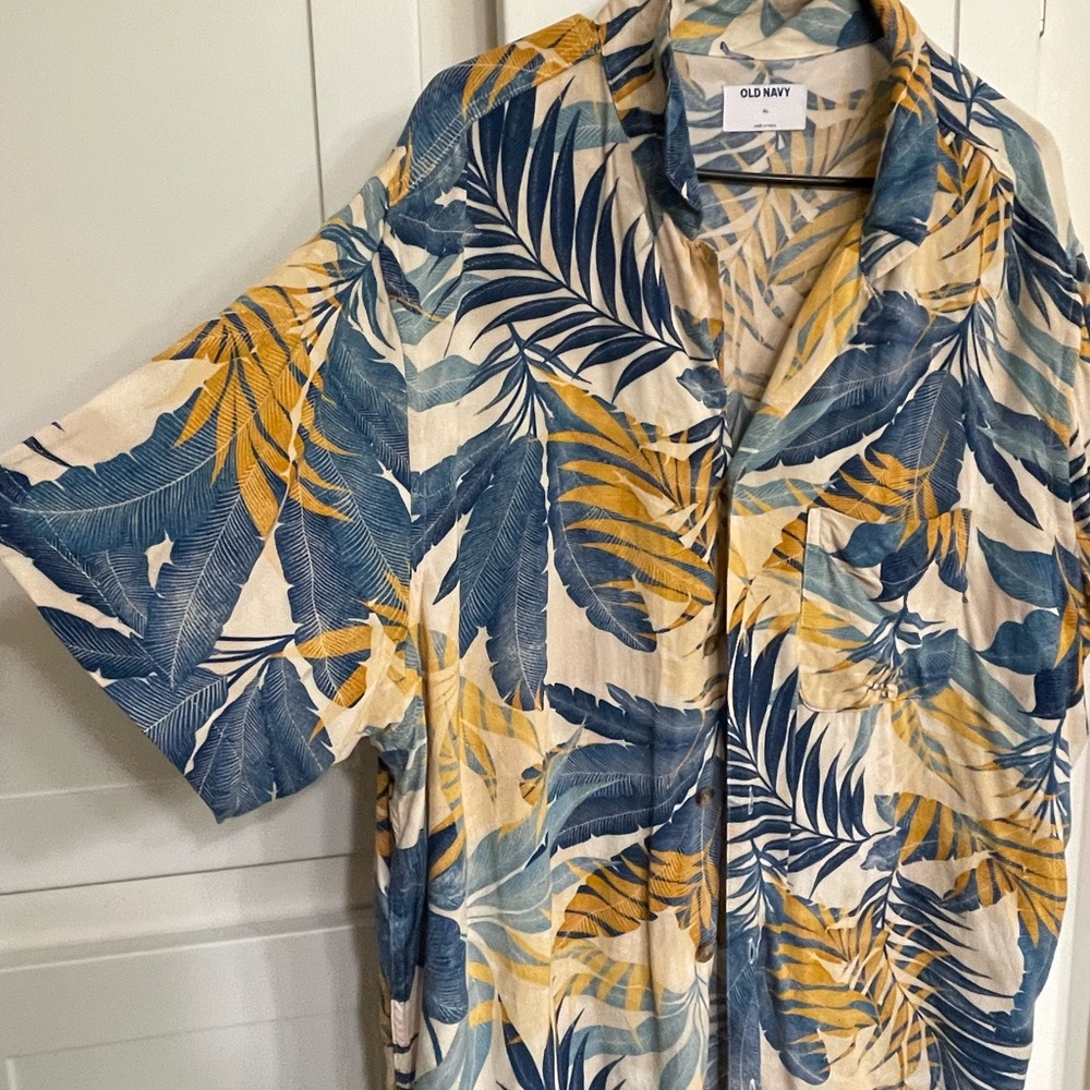 Old Navy Blue and Yellow Casual Button Down Shirt